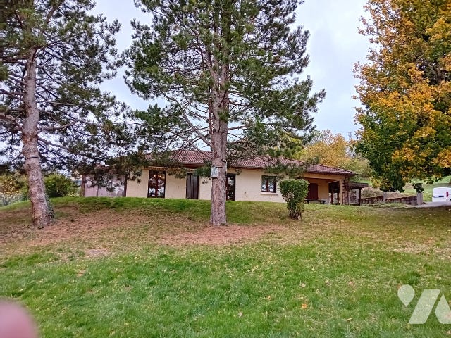 Vente - Maison / villa - ST PRIEST LA VETRE - 100 m² - 6 pièces - 164NC