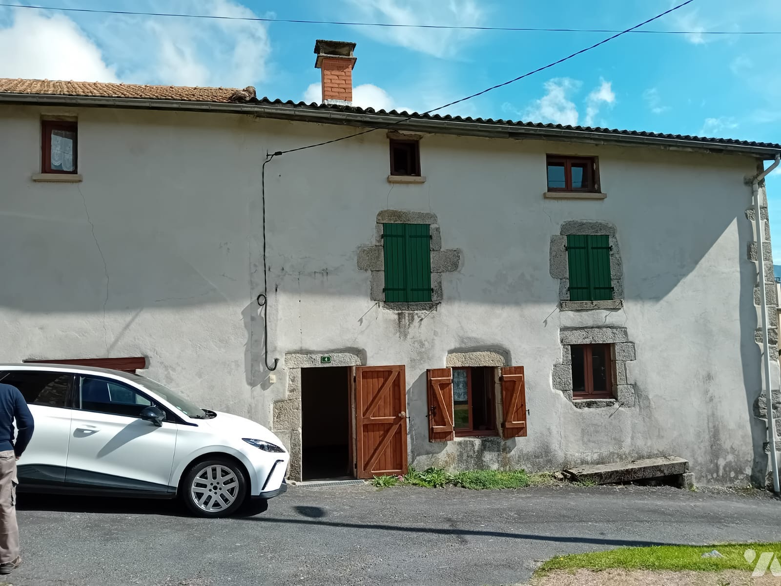 VENTE maison-LA RENAUDIE (63)