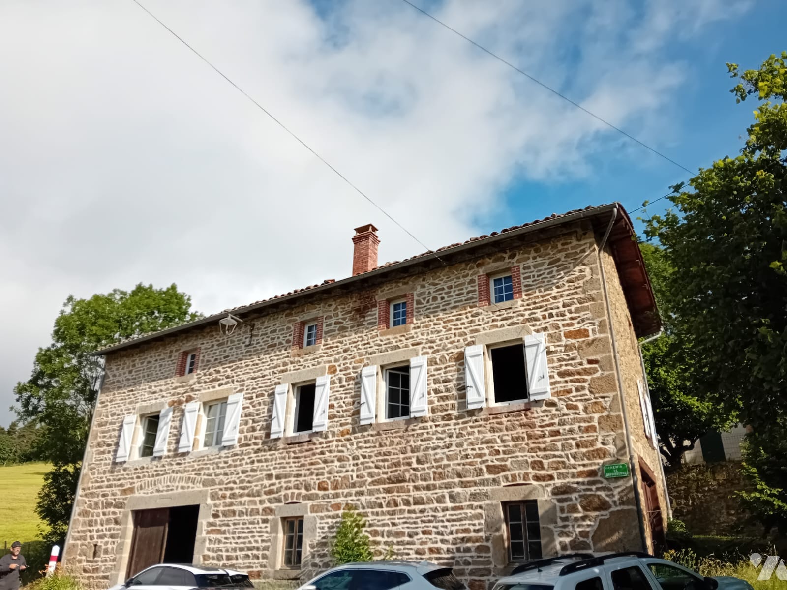 Maison 5 pièces 214 m² · à Saint-Georges-en-Couzan · 214 m² · 115 000 €