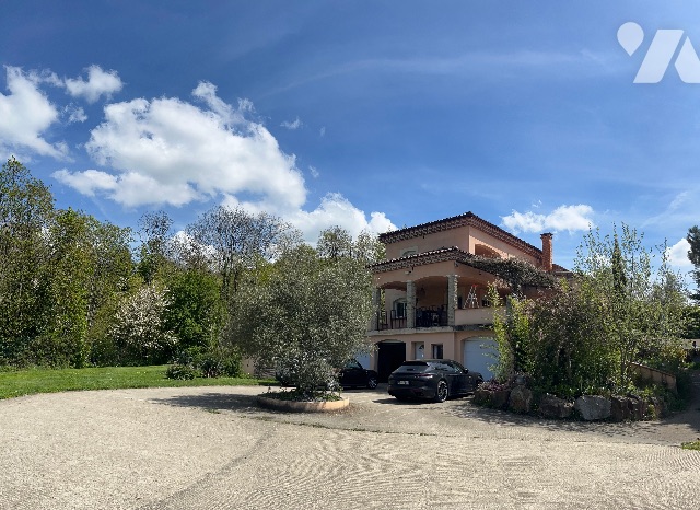 Maison 7 pièces 161 m² · à Saint-Étienne · 161 m² · 629 000 €