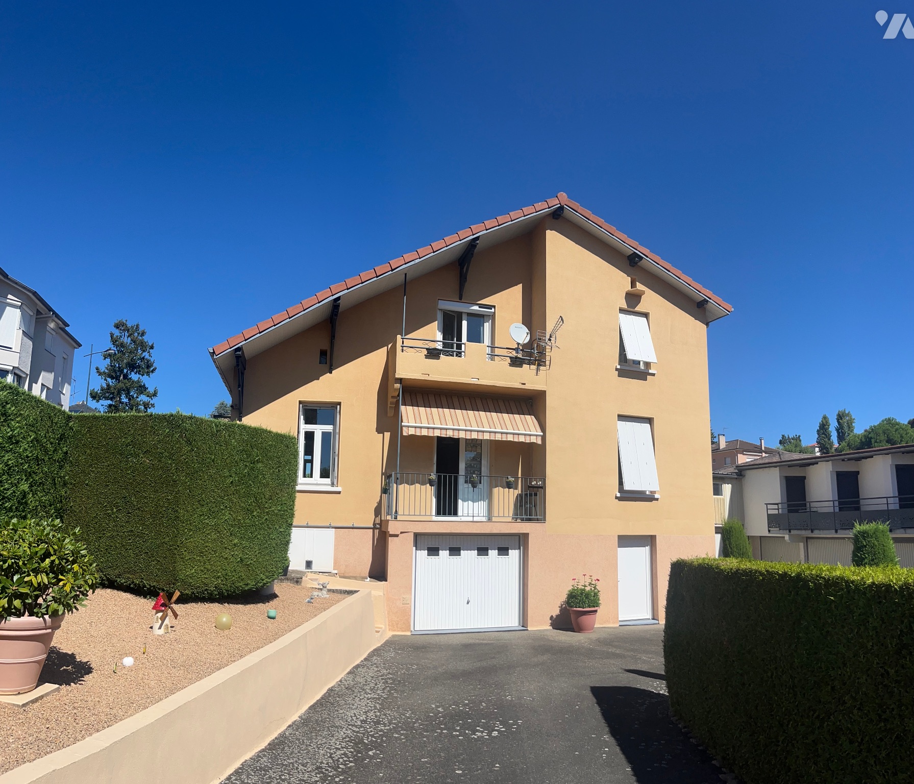 Maison 6 pièces 130 m² · à L'Étrat · 130 m² · 239 000 €