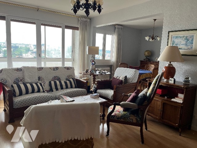 Appartement 4 pièces 77 m² · à Saint-Étienne · 77,1 m² · 68 000 €