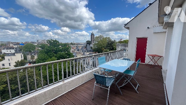 Vente - Appartement - NANTES - 155 m² - 5 pièces - 44017-2025061