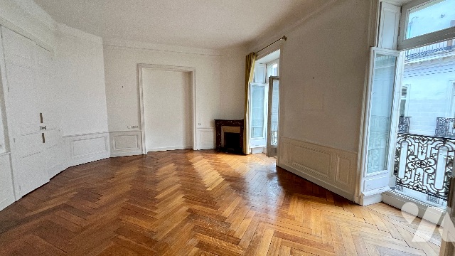 Appartement 4 pièces 115 m² · à Nantes · 115 m² · 431 800 €