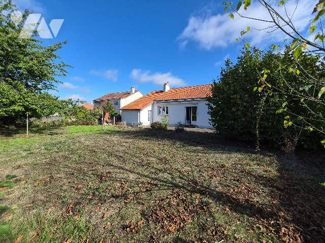 Maison 5 pièces 97 m² · à Saint-Julien-de-Concelles · 97 m² · 250 000 €