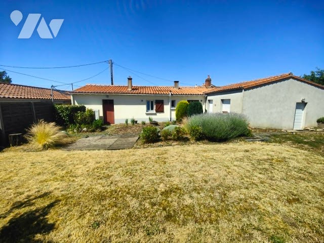 Maison 4 pièces 99 m² · à Vallet · 98,6 m² · 250 000 €