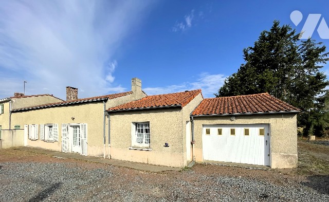 Maison 4 pièces 129 m² · à Mauges-sur-Loire · 129 m² · 145 000 €