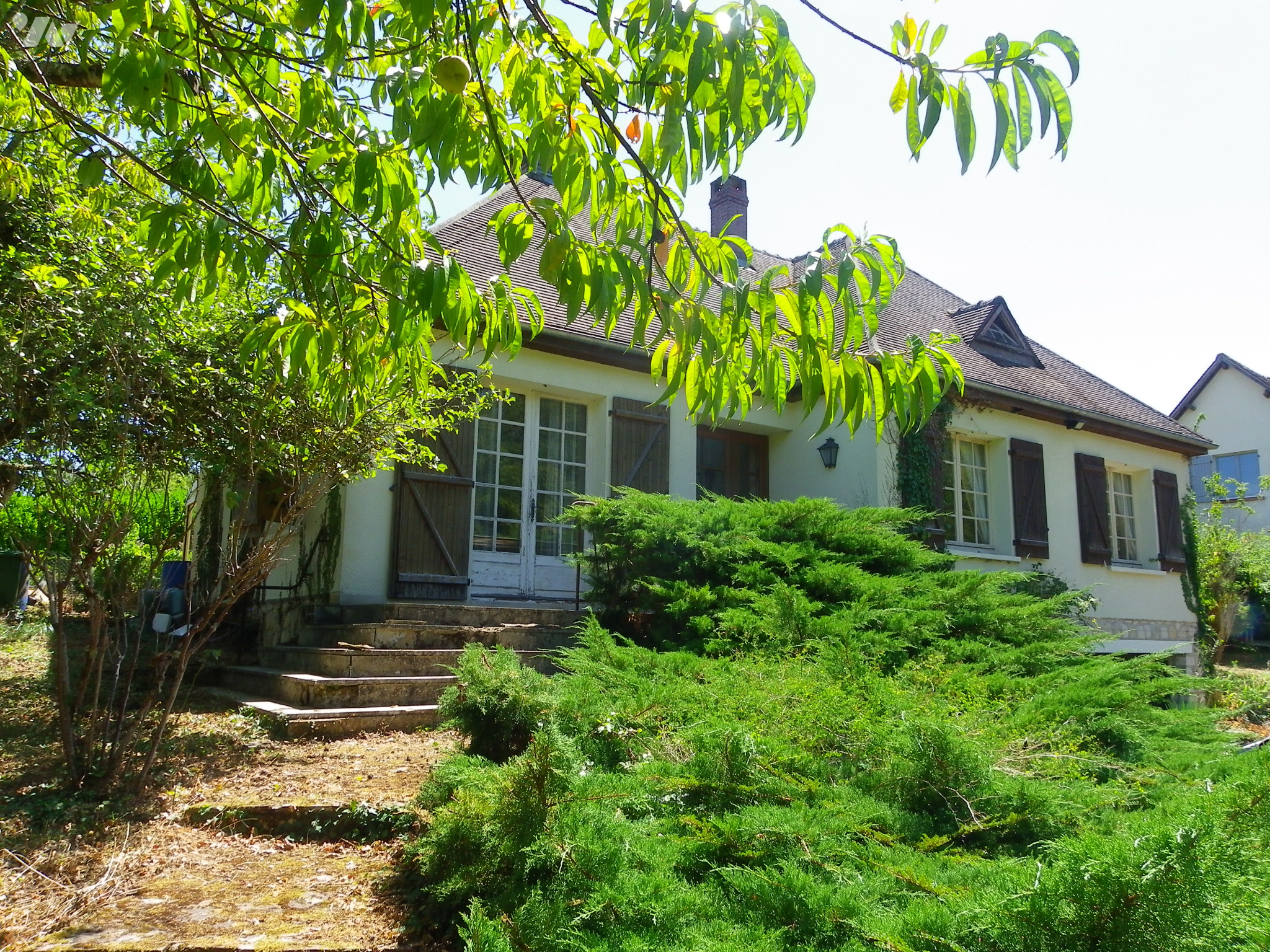 Maison 4 pièces 106 m² · à Rogny-les-Sept-Écluses · 106 m² · 120 000 €