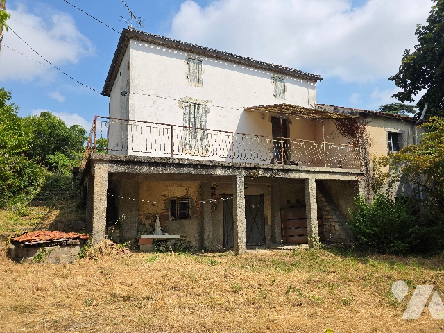 Maison 4 pièces 85 m² · à Damazan · 85 m² · 60 000 €