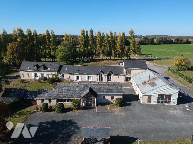 Vente - Local d'activités - BAUGE EN ANJOU - 1008879