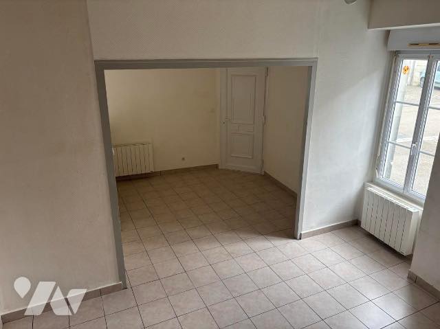 Vente - Immeuble - LE MESNIL EN VALLEE - 150 m² - R2311046