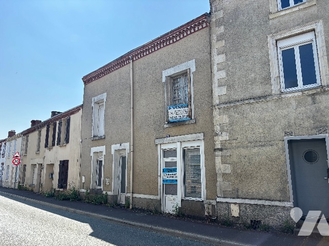 Vente - Maison / villa - CHAUDRON EN MAUGES - 83 m² - 4 pièces - R2025017