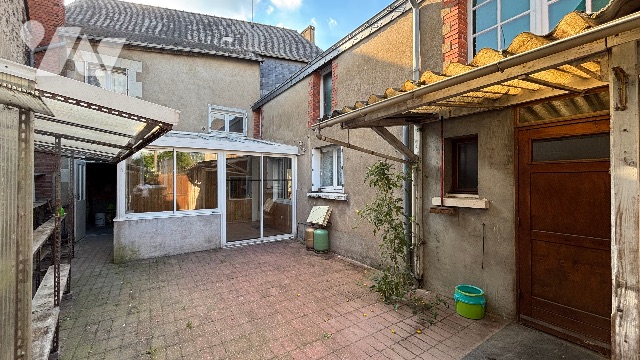 Vente - Maison / villa - CHALONNES SUR LOIRE - 140 m² - 9 pièces - 2025035