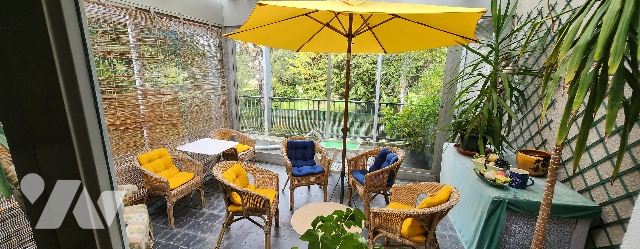 Maison 9 pièces 177 m² · à Longué-Jumelles · 177 m² · 150 000 €