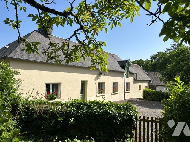 Maison 5 pièces 107 m² · à Condé-sur-Vire · 107 m² · 200 000 €