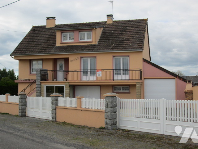 Maison 102m² — Bricqueville-sur-Mer
