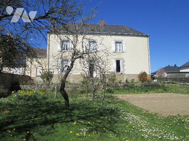 Vente - Maison / villa - ST PIERRE LA COUR - 191 m² - 8 pièces - LV