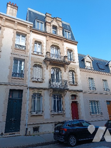 Appartement 3 pièces 70 m² · à Nancy · 70,1 m² · 210 000 €