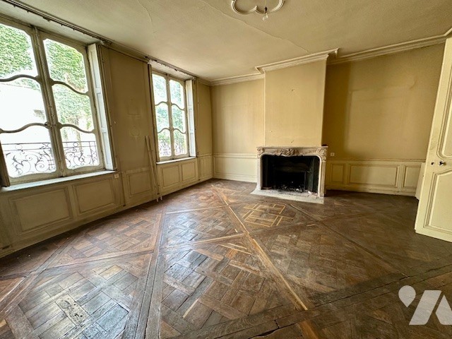 Appartement 4 pièces 139 m² · à Nancy · 139 m² · 190 000 €