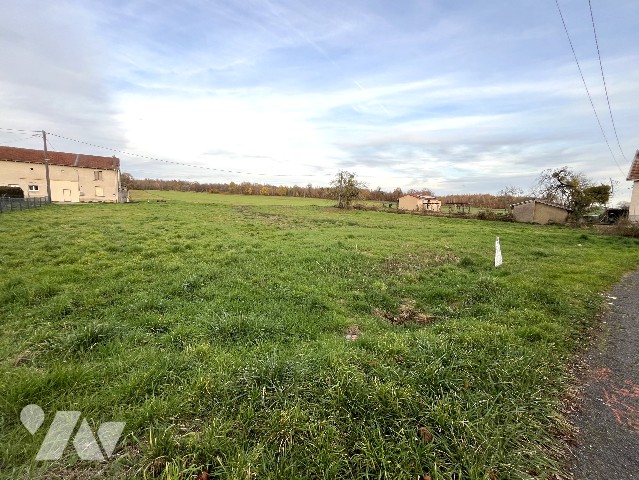 Terrain 803 m² · à Flin · 803 m² · 28 908 €