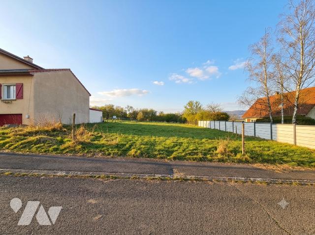 Terrain 1074 m² · à Crézilles · 1 074 m² · 90 000 €