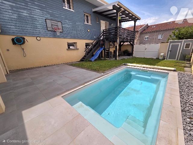 Maison 10 pièces 222 m² · à Ochey · 221,7 m² · 299 000 €
