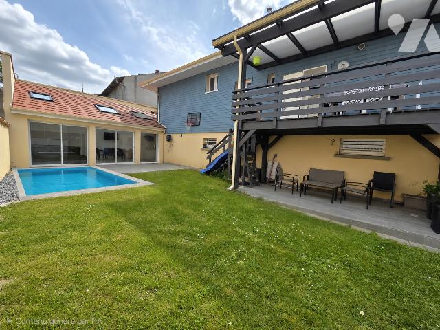 Maison 10 pièces 222 m² · à Ochey · 221,7 m² · 299 000 €