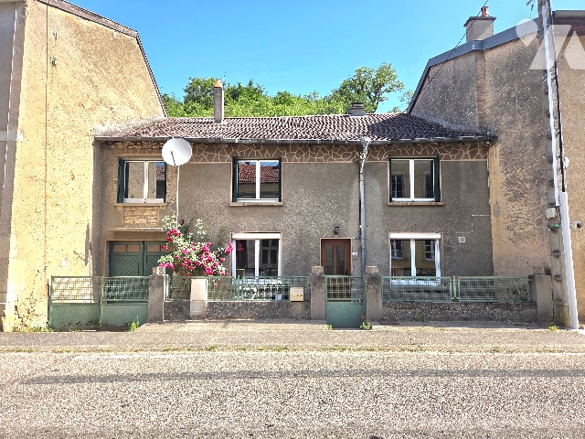 Maison 6 pièces 132 m² · à Bicqueley · 132 m² · 81 000 €
