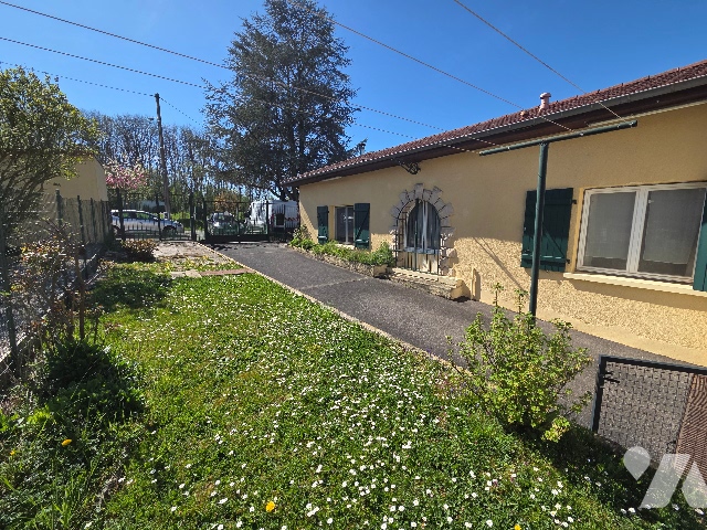 Immeuble 144m² — Villey-le-Sec