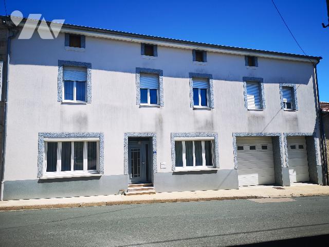 Maison 8 pièces 228 m² · à Savonnières-en-Perthois · 228 m² · 149 900 €