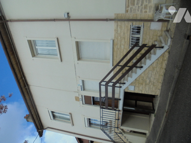 Maison 4 pièces 122 m² · à Commercy · 122 m² · 90 000 €
