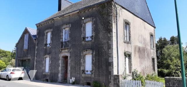 Maison 8 pièces 87 m² · à Guiscriff · 87 m² · 70 000 €