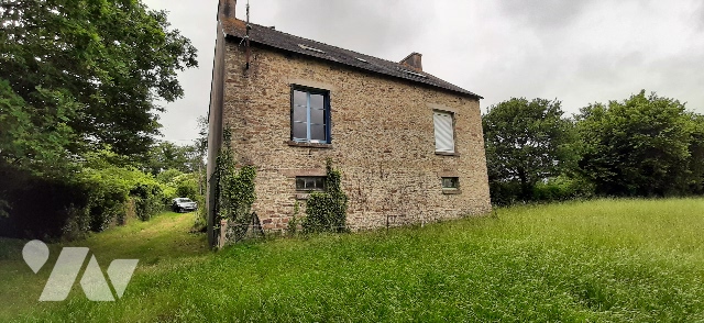 Maison 7 pièces 110 m² · à Guiscriff · 110 m² · 70 000 €