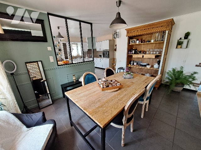 Maison 7 pièces 197 m² · à Pluméliau-Bieuzy · 197 m² · 350 000 €