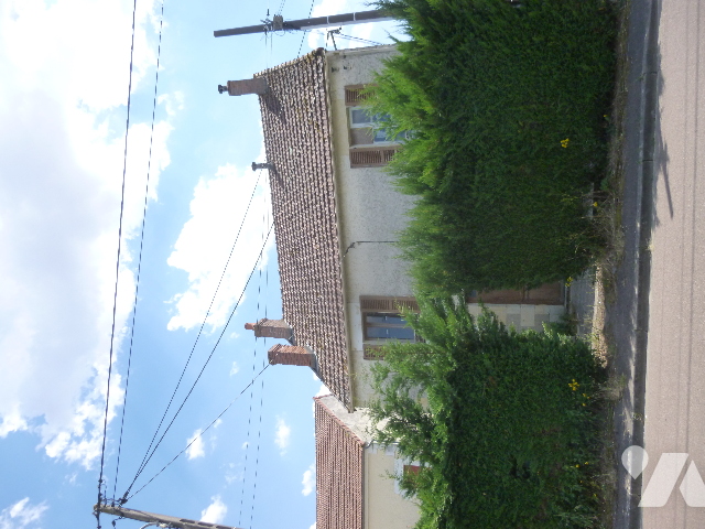 Maison 8 pièces 80 m² · à Cosne-Cours-sur-Loire · 80 m² · 50 000 €