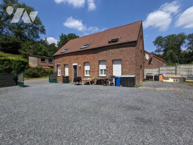 Maison 5 pièces 145 m² · à Beaudignies · 145 m² · 700 €