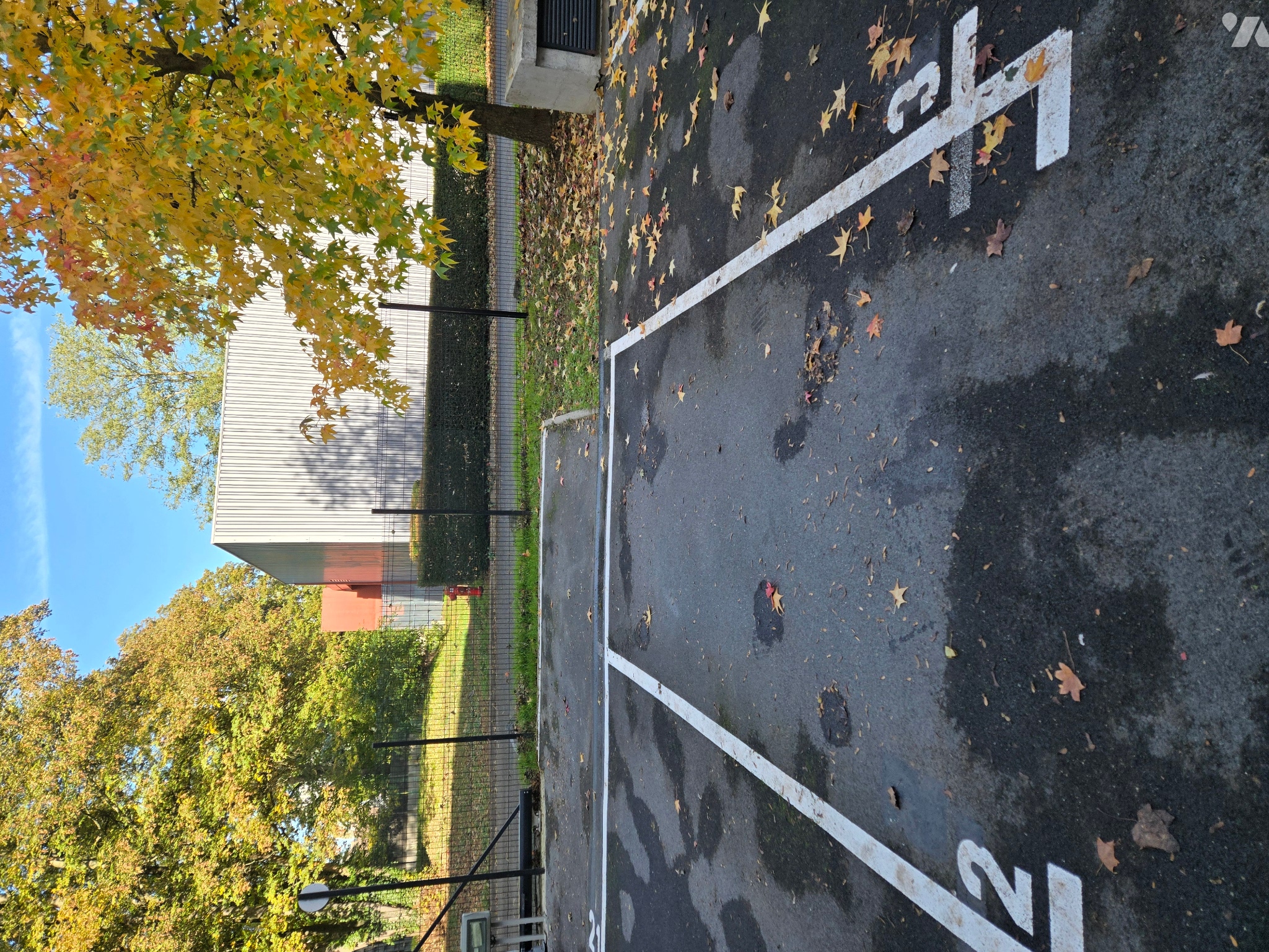 Parking Valenciennes · 14 000 €