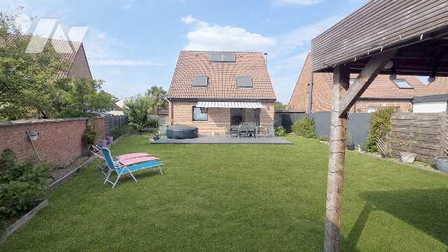 Maison 6 pièces 104 m² · à Roncq · 103,7 m² · 452 000 €