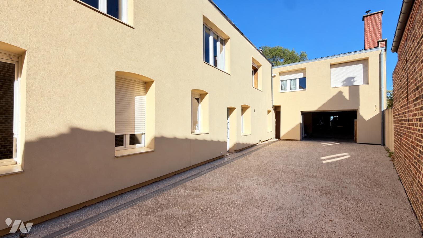 Maison 7 pièces 243 m² · à Villers-Outréaux · 243 m² · 280 000 €