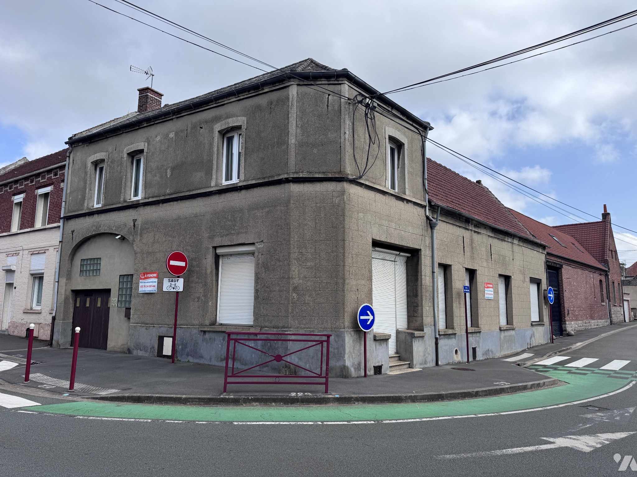 Maison 8 pièces 130 m² · à Brebières · 130 m² · 130 000 €