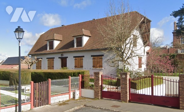 Vente - Maison / villa - SONGEONS - 178 m² - 7 pièces - 994