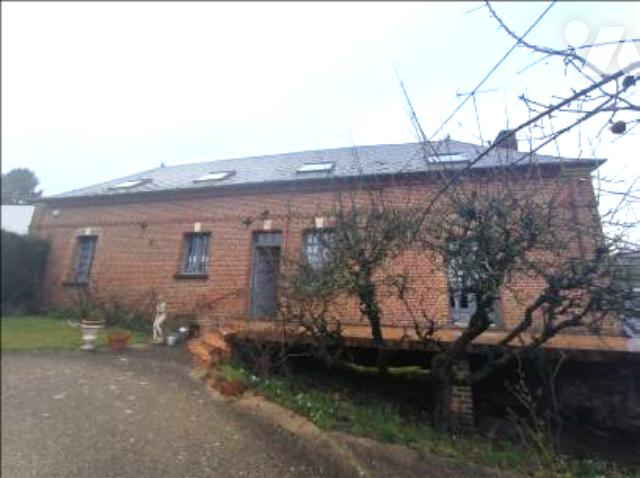 Maison 7 pièces 147 m² · à Songeons · 147 m² · 250 000 €