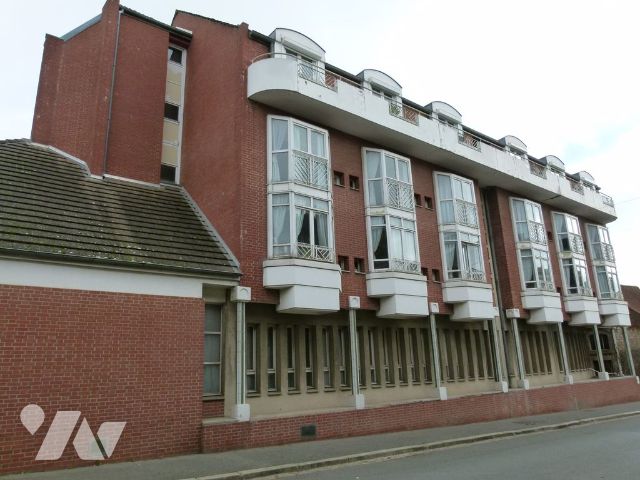 Vente - Immeuble - BRETEUIL - 3 600 m² - VENTE 240