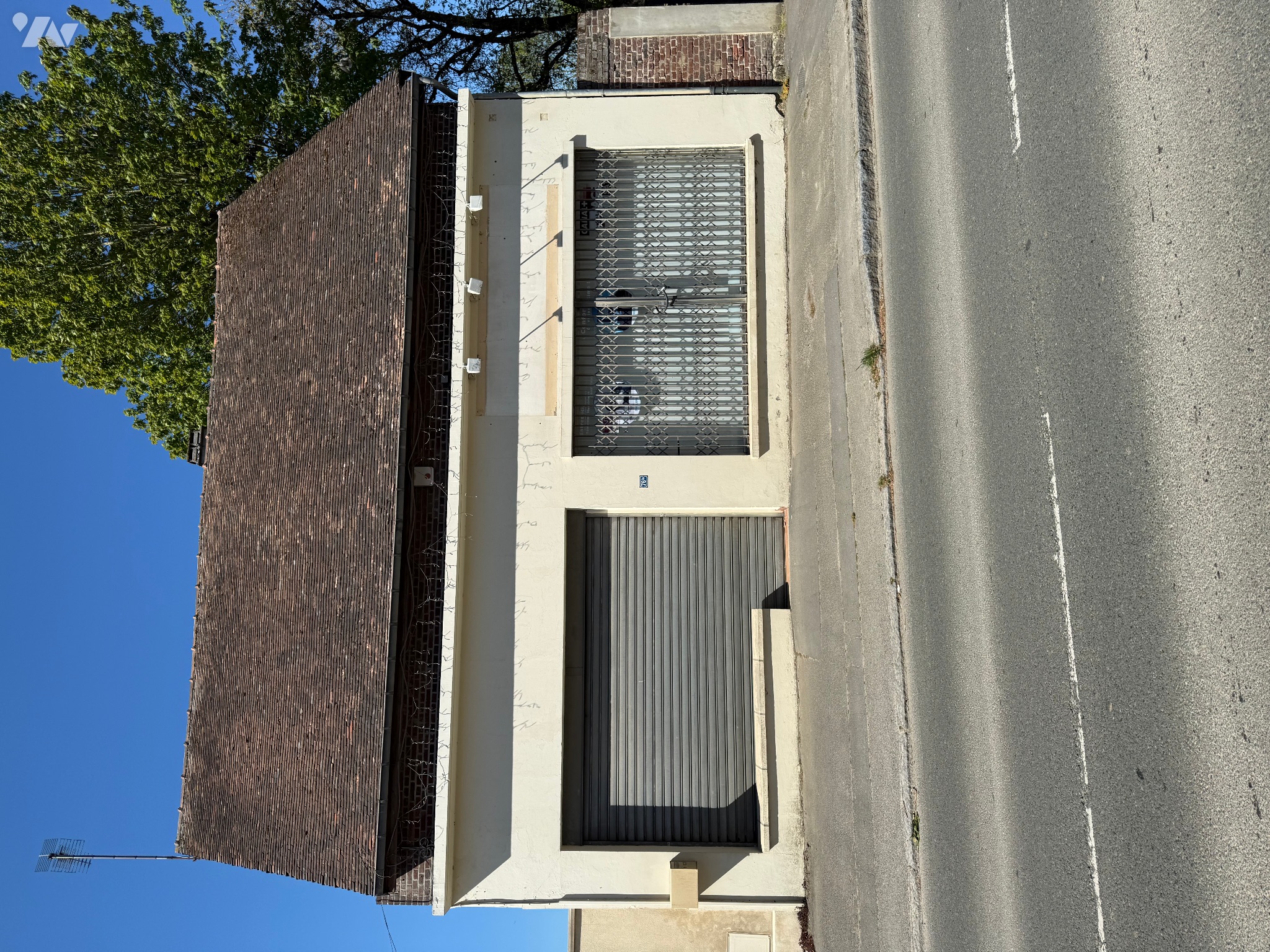 Lac 107 m² Tricot · 107 m² · 100 000 €