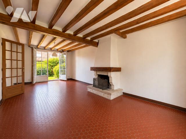 Maison 5 pièces 94 m² · à Senlis · 94 m² · 279 000 €