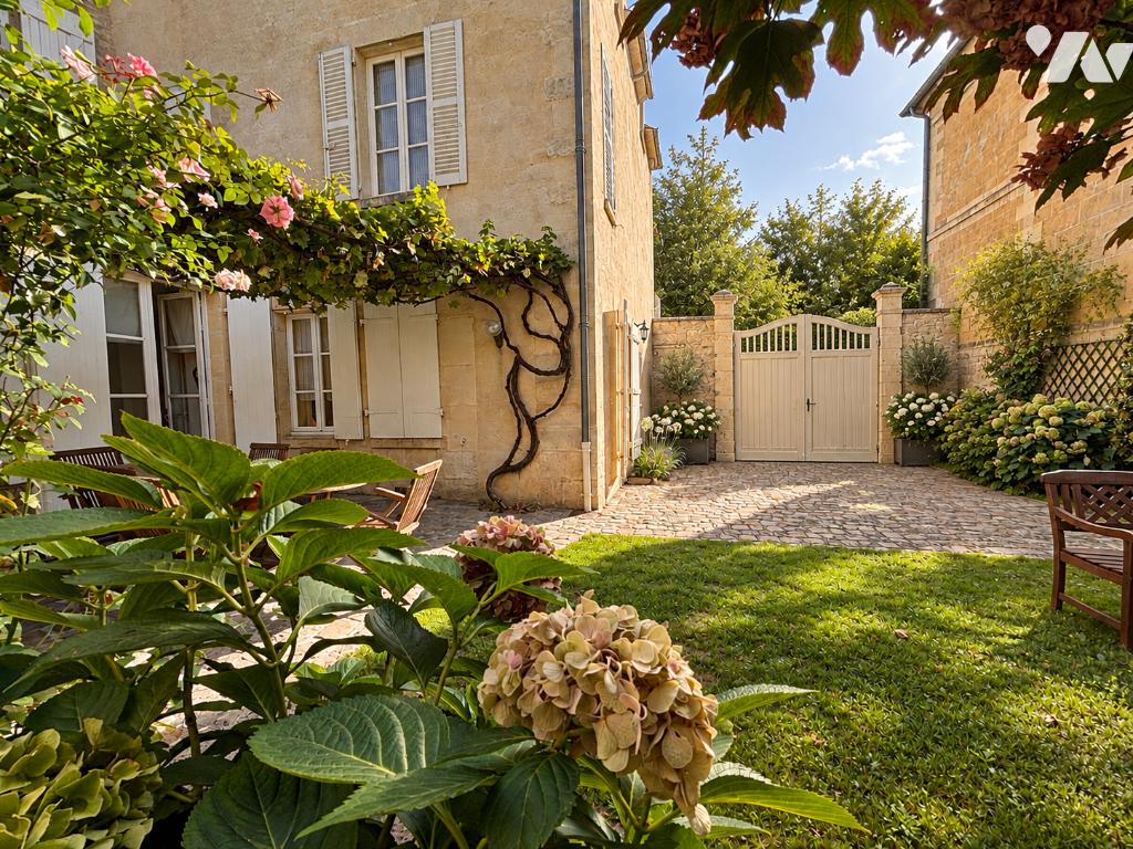 Maison 6 pièces 248 m² · à Senlis · 248,4 m² · 1 000 000 €