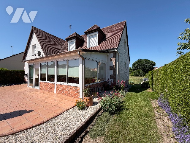 Maison 8 pièces 184 m² · à Saint-Germain-du-Corbéis · 184 m² · 276 800 €