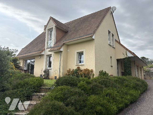 Maison 6 pièces 180 m² · à Falaise · 180 m² · 435 000 €