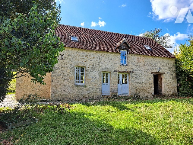 Vente - Maison / villa - LE BOURG ST LEONARD - 150 m² - 5 pièces - 3538