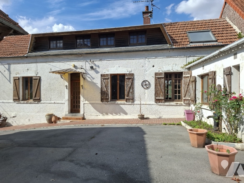 Maison 7 pièces 127 m² · à Sailly-au-Bois · 127 m² · 130 000 €